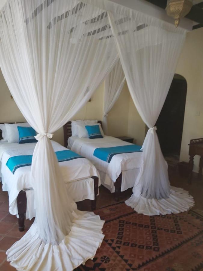 Asha Boutique Hotel Diani Beach Kültér fotó