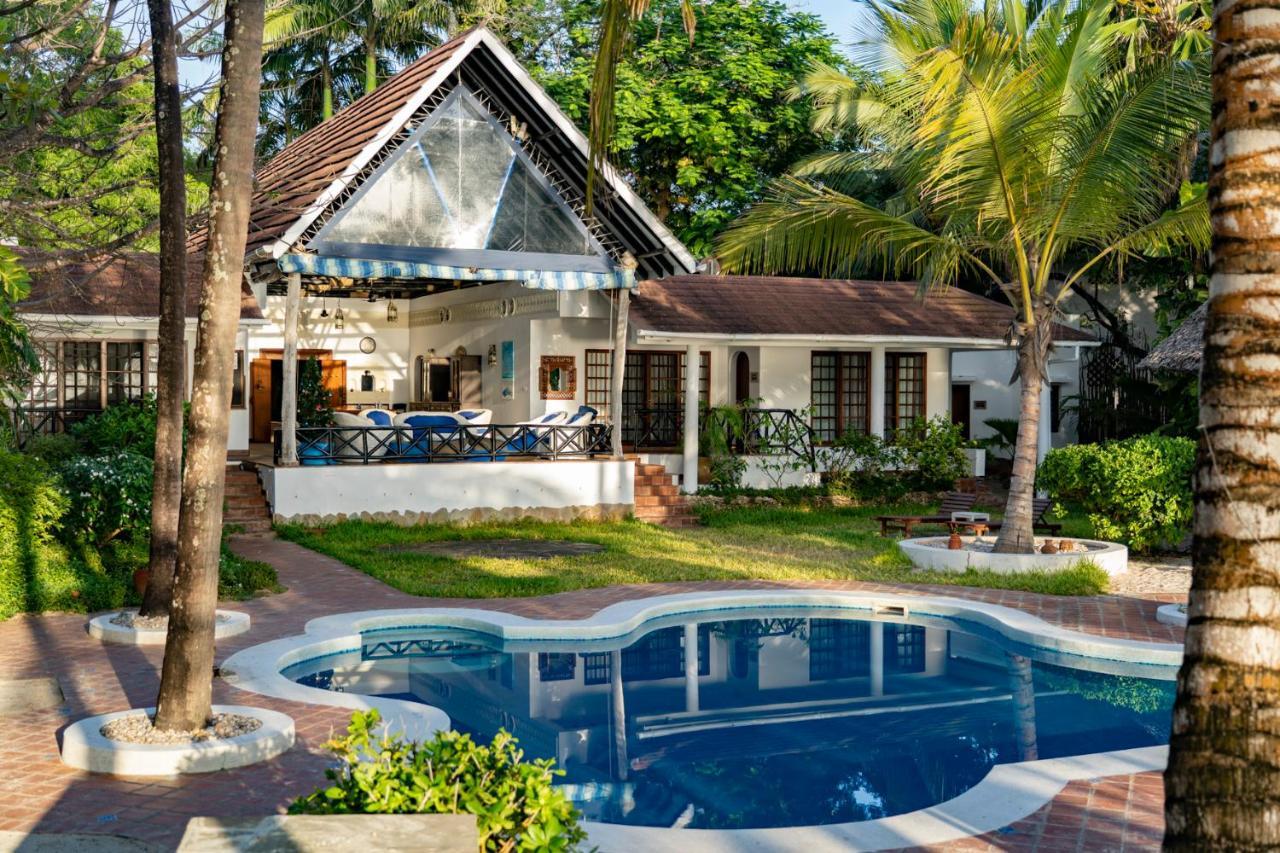 Asha Boutique Hotel Diani Beach Kültér fotó